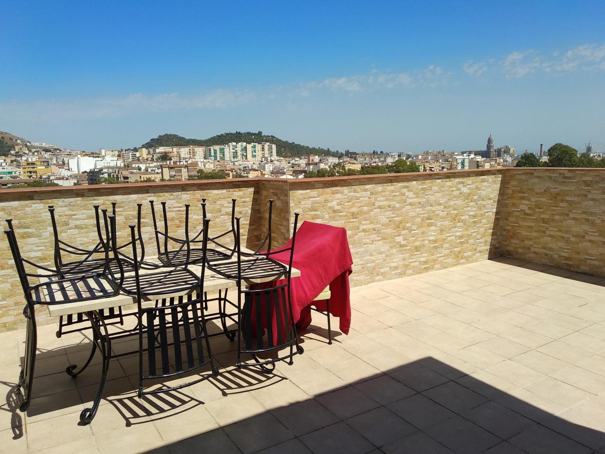Vistas Rascacielos Infinito Ciudad Apartment Málaga